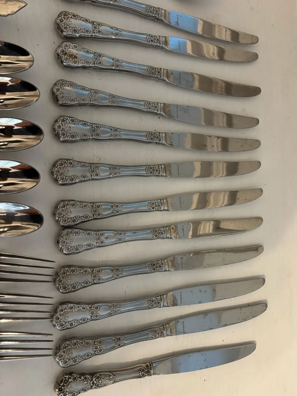 Gorham Blossom 18/10 Stainless Mixed Flatware set of 31 Knives Forks Spoons